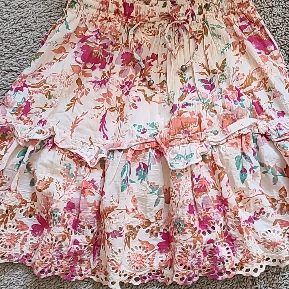 Cotton Watercolor Floral Flutter Mini Skirt - Picture 6 of 14